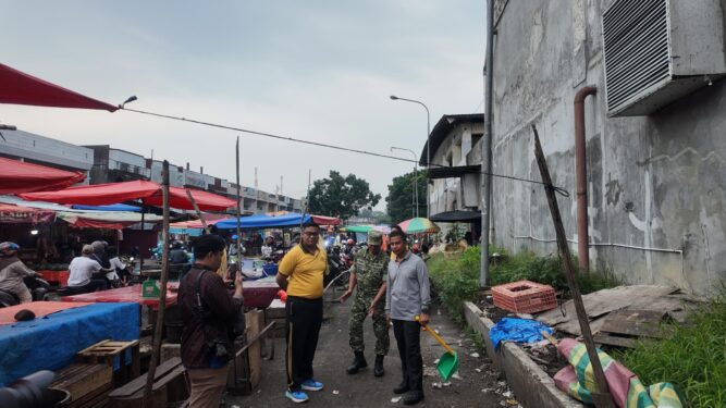 Aksi Nyata Gerakan Indonesia ASRI di Kabupaten Kampar: Bupati dan Wabup Turun Langsung Bersihkan Kota