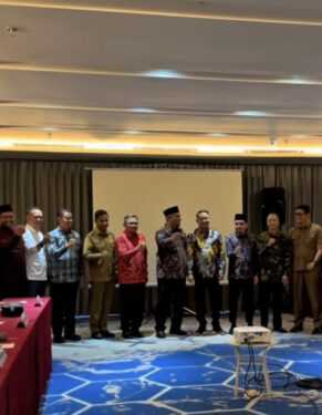 Bupati Kampar Hadiri RUPS Luar Biasa PT Bumi Siak Pusako, Tekankan Keputusan Strategis Harus Berdampak bagi Daerah dan Masyarakat